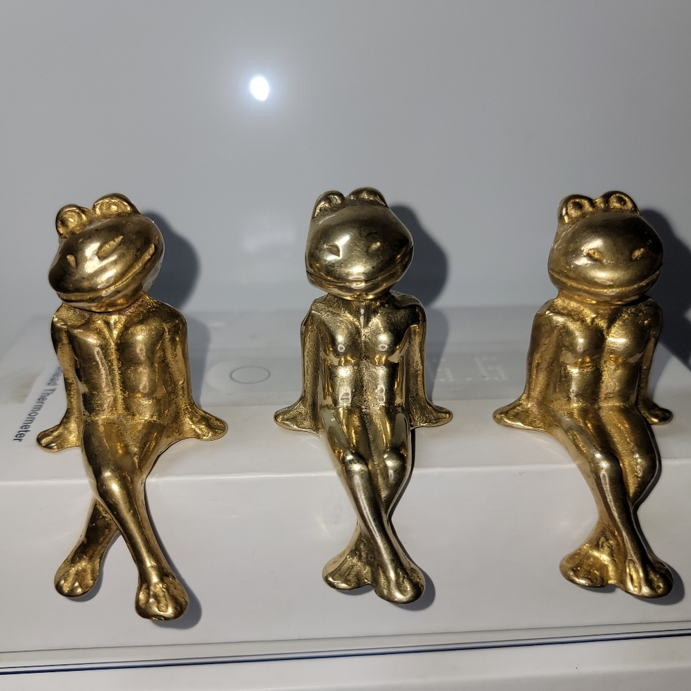 3 frog Miniatures - Picture 2 of 3